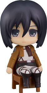 Figura Good Smile Nendoroid Ataque a los Titanes Mikasa Ackerman sentado 10cm